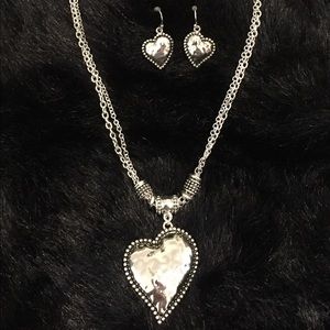 Silver Hammered Heart Necklace & Earring Set